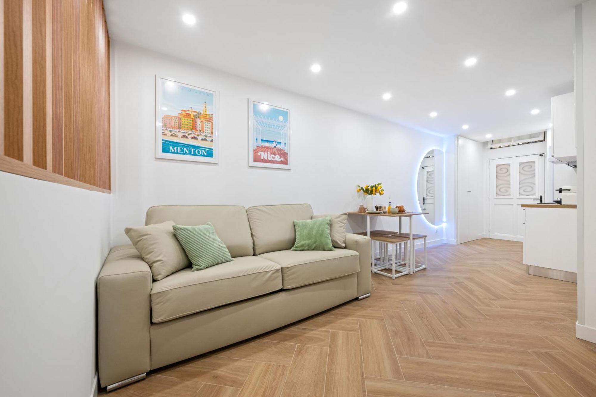 La Perle Apartment Ментона Екстериор снимка
